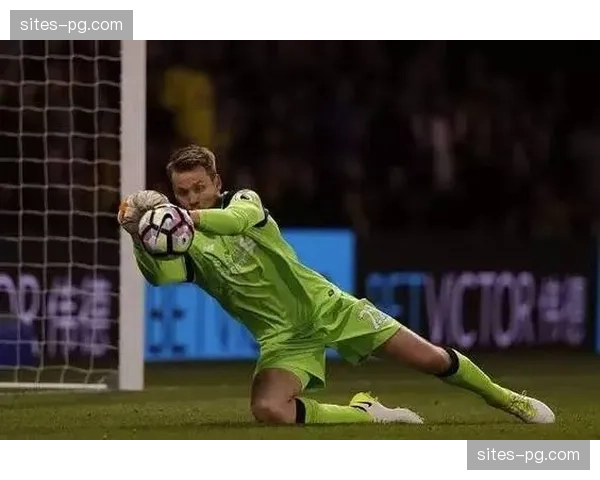 戈麦斯六次扑救力保球门 沃特福德门将展现顶级反应
